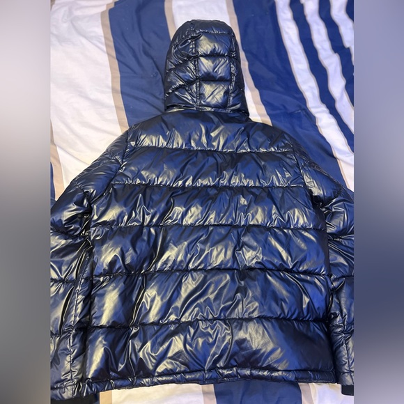 Puffer Jacket - Picture 3 of 4